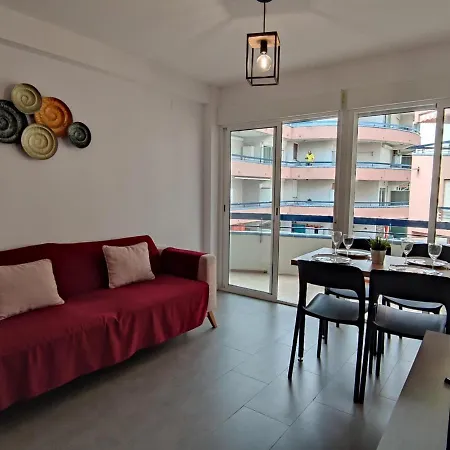 Luminoso Cerca De La Playa Con Terraza Vintage En - Es-209-64 Apartment